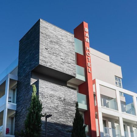 Dan Hotel Ричоне Екстериор снимка