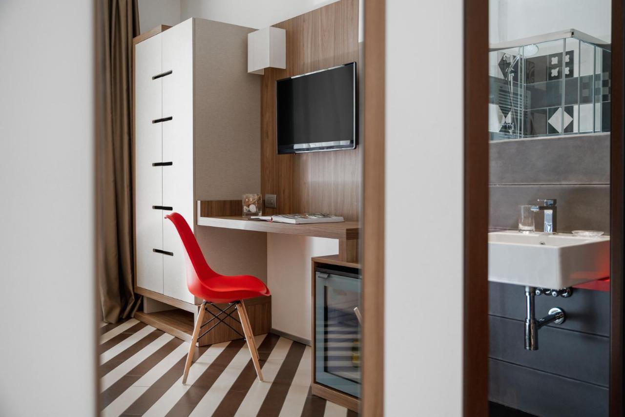 Dan Hotel Ричоне Екстериор снимка
