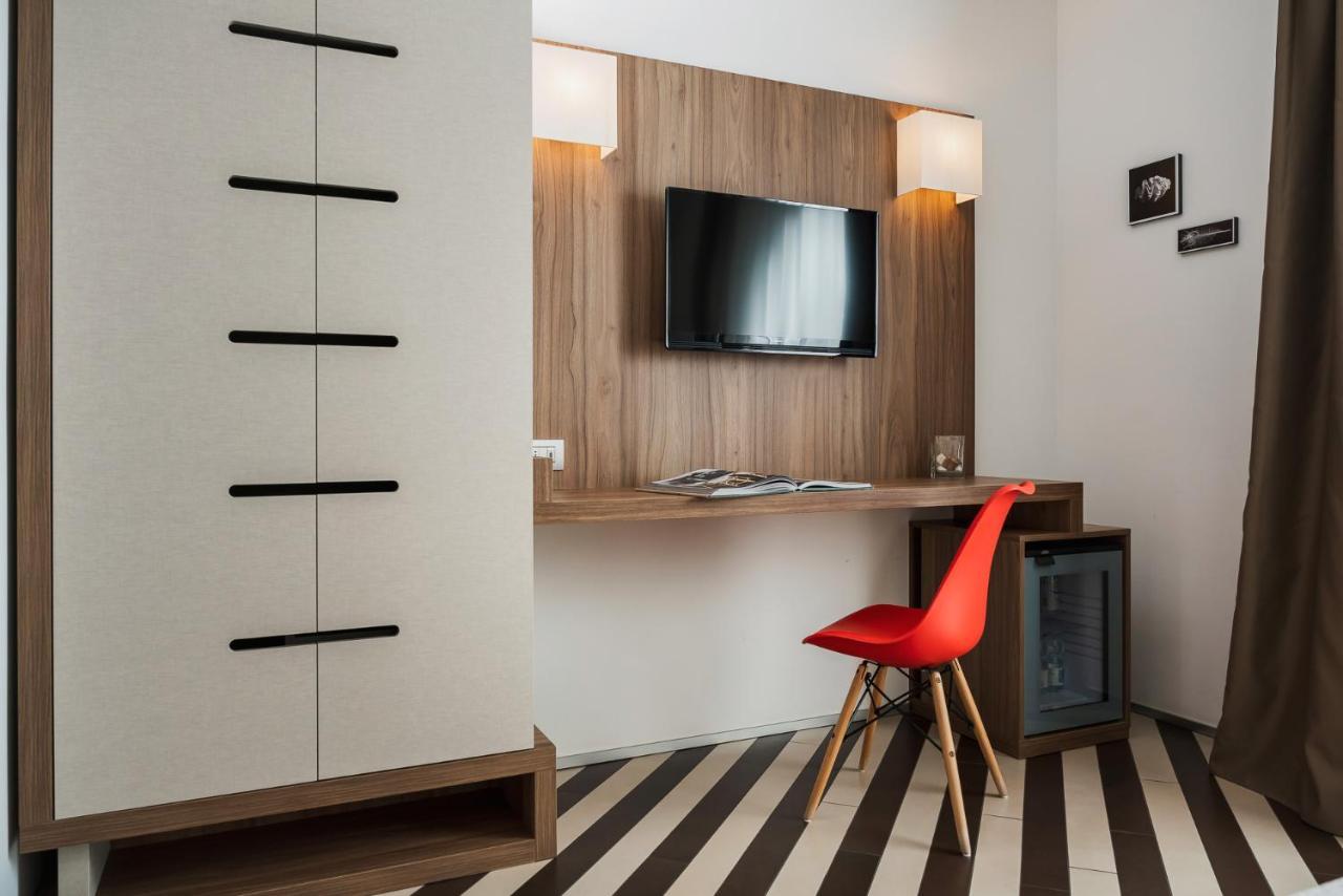 Dan Hotel Ричоне Екстериор снимка